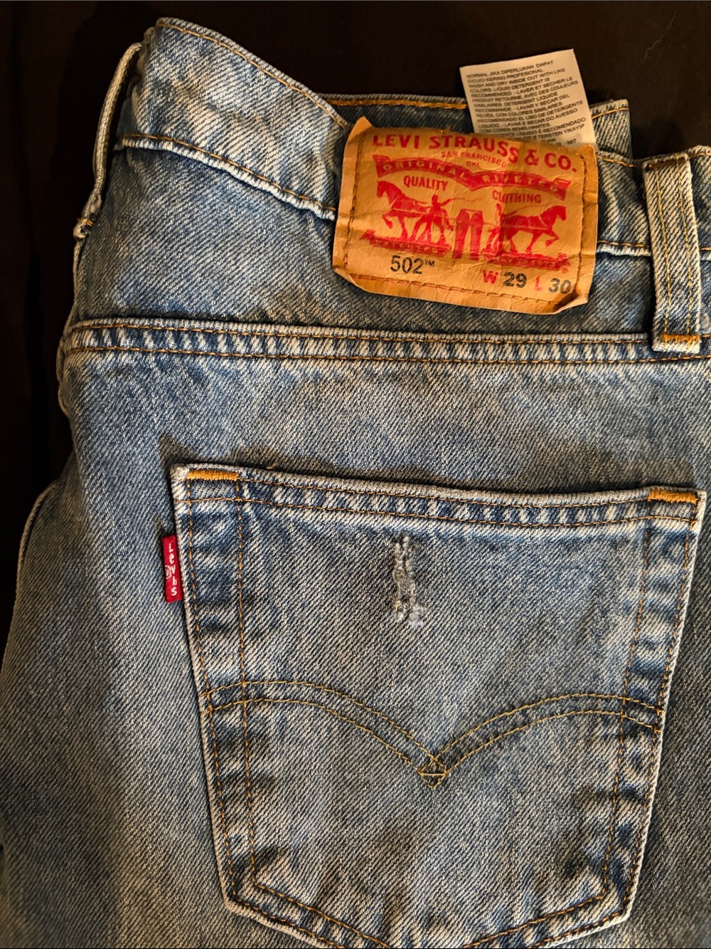 Levi's Light Blue Denim Relaxed Fit Men's Jeans